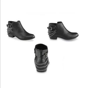 NWOB JOE BOXER BLACK ELSEY CHAIN WOMENS BOOTS 8 M